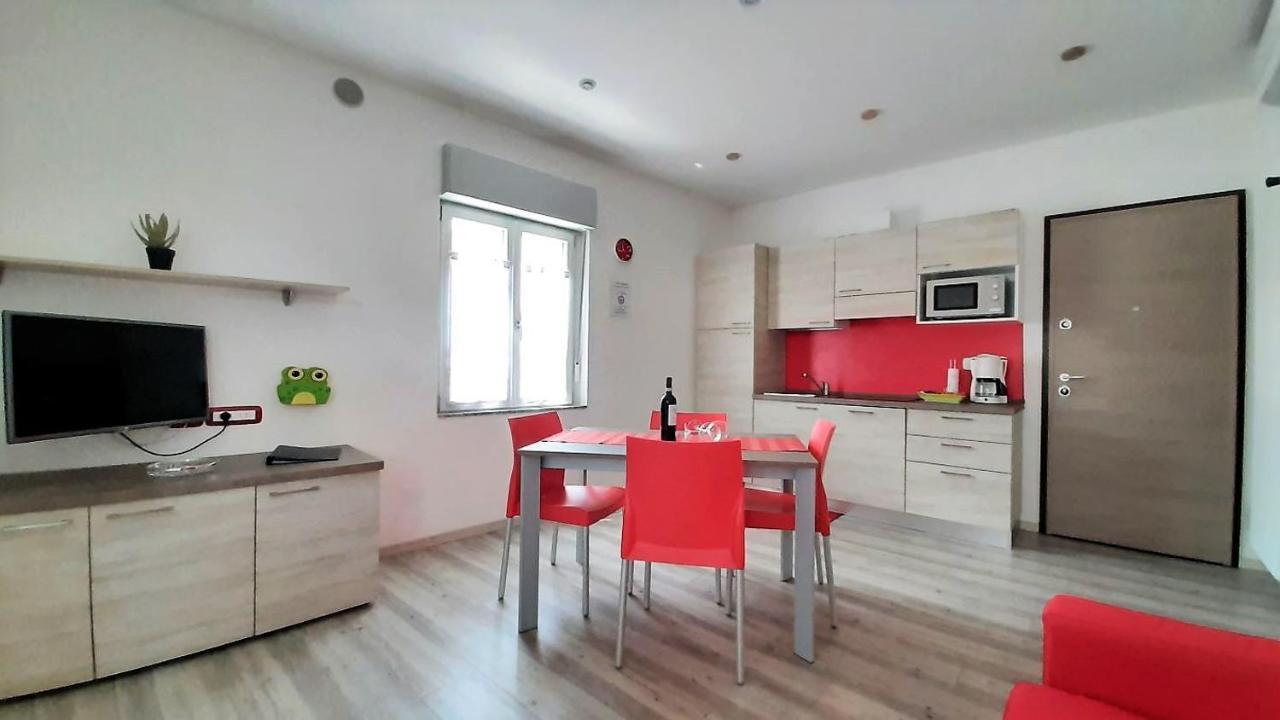 Casa Gemma Apartment Малчезине Екстериор снимка