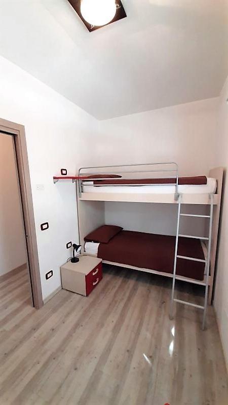 Casa Gemma Apartment Малчезине Екстериор снимка