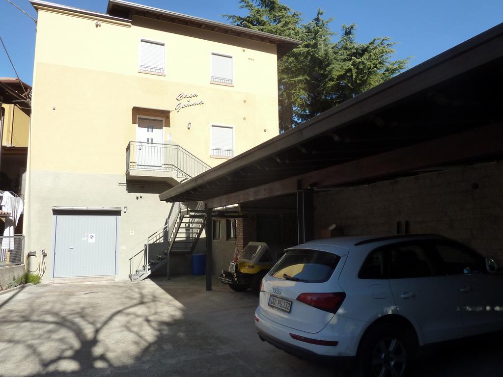 Casa Gemma Apartment Малчезине Екстериор снимка